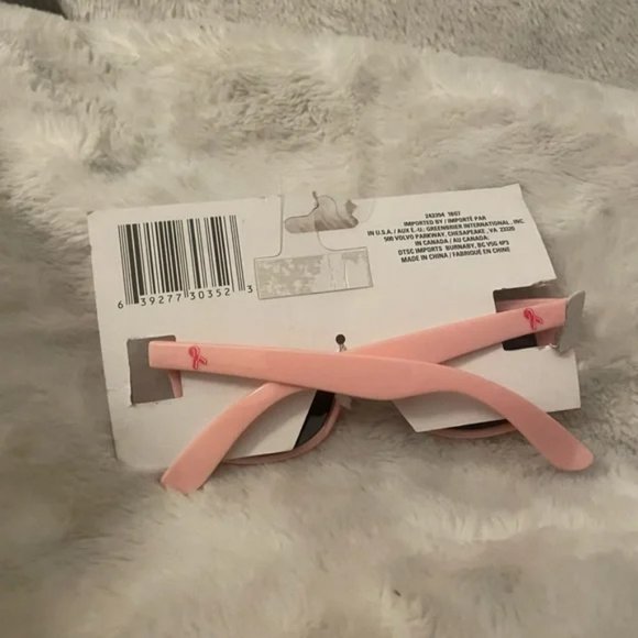 Fun Sunglasses Bundle Lot - Picture 5 of 5